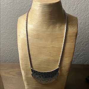 Elegant Silver Necklace